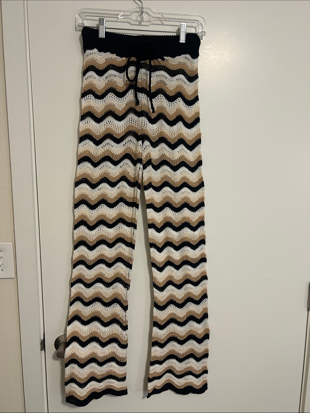 Women’s Small Crochet Coverup Pants